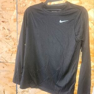 Youth nike dri fit long sleeve shirt. New